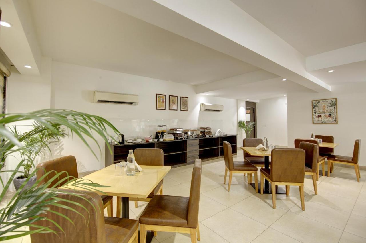Saltstayz Select - Galleria Market & Golf Course Road Gurgaon Zewnętrze zdjęcie