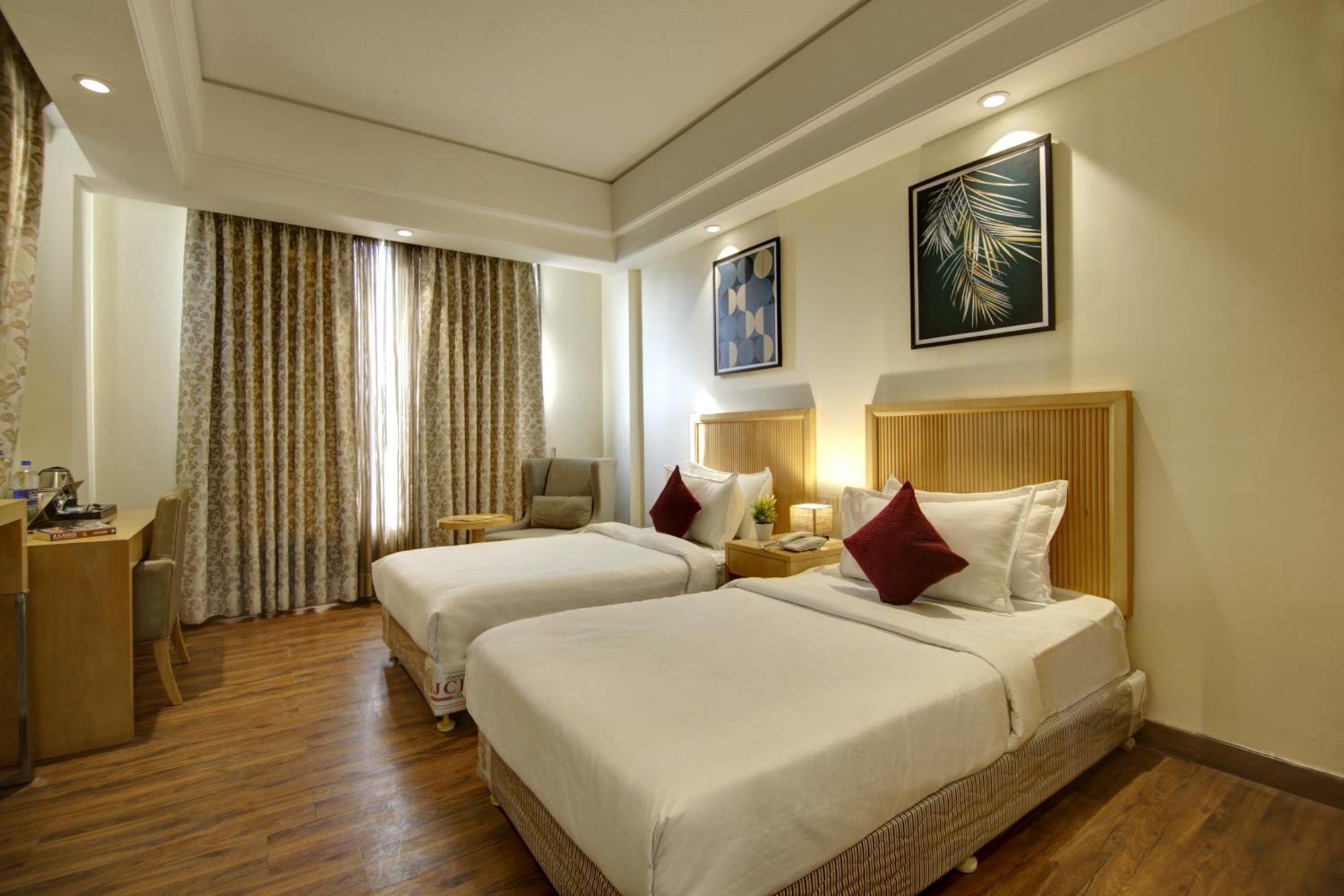 Saltstayz Select - Galleria Market & Golf Course Road Gurgaon Zewnętrze zdjęcie