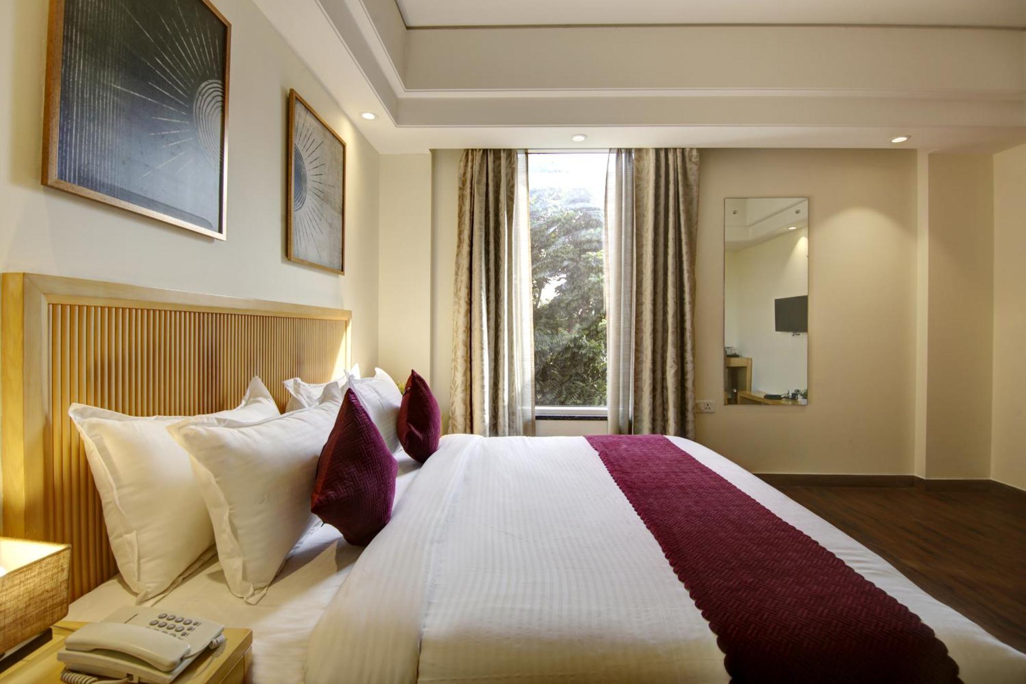 Saltstayz Select - Galleria Market & Golf Course Road Gurgaon Zewnętrze zdjęcie